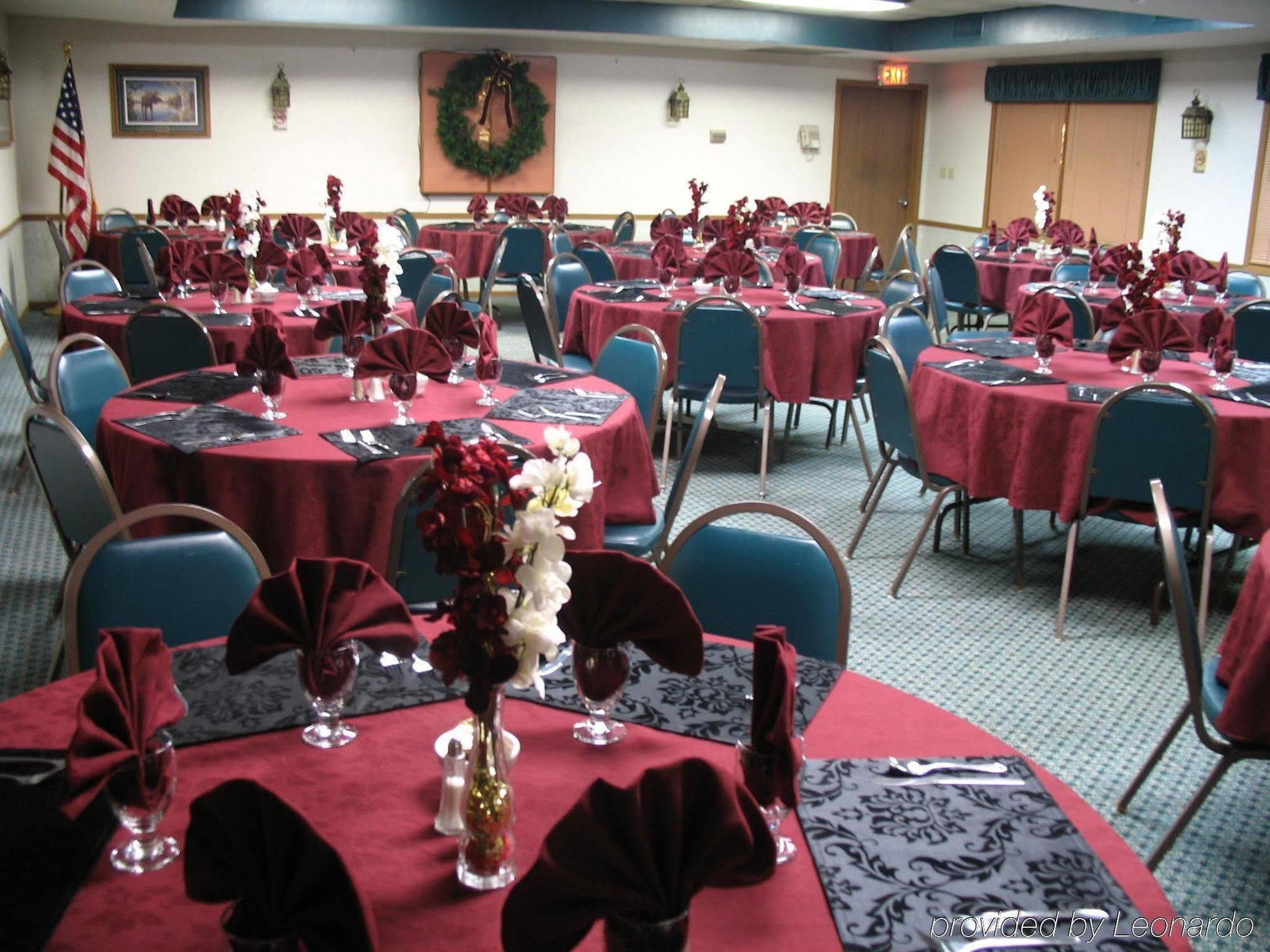 Shawano Four Seasons Resort Restaurante foto
